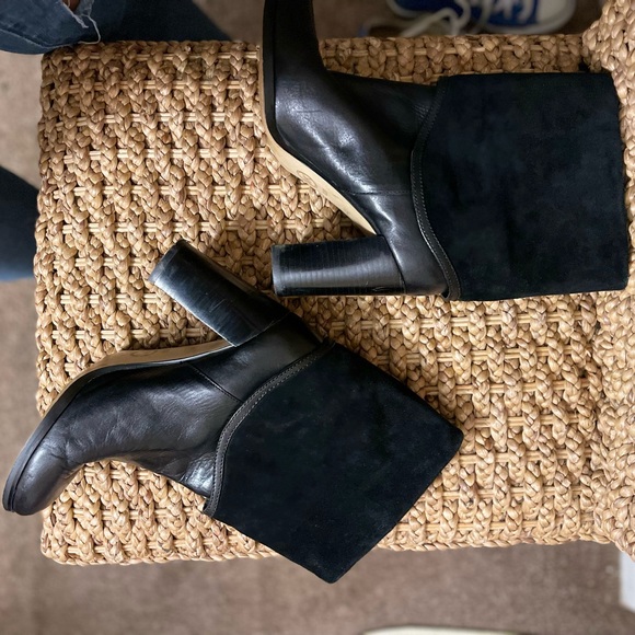 Michael kors black boots - Picture 3 of 9